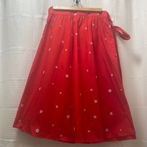 Ban.do red midi wrap a-line skirt with daisies S/M
